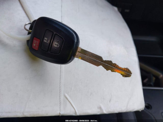 2T3ZFREV6HW396389 Toyota 2ar-fe