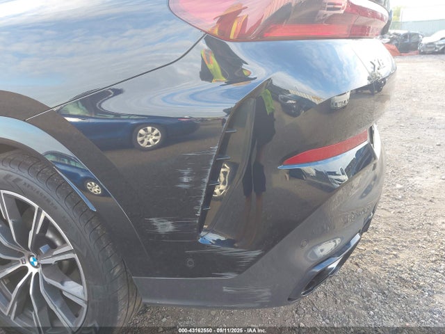 5UX33EX00R9T50307 BMW X6