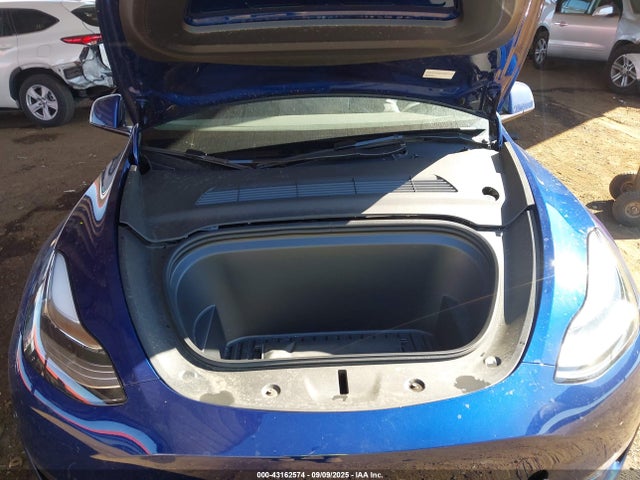 2023 TESLA MODEL Y 7SAYGDEE2PA135339 Photo 9