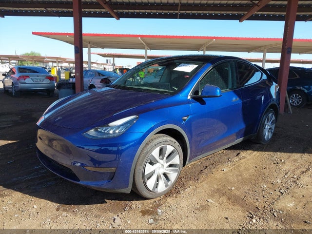 2023 TESLA MODEL Y 7SAYGDEE2PA135339 Photo 1