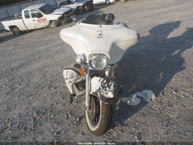 2006 HARLEY-DAVIDSON FLHTCUI 1HD1FCW1X6Y692975 Photo 4