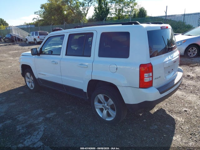 Jeep 2015 2015 1C4NJRFB5FD154298 Image 3