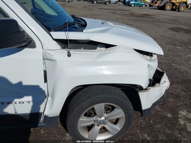 Jeep 2015 2015 1C4NJRFB5FD154298 Image 6