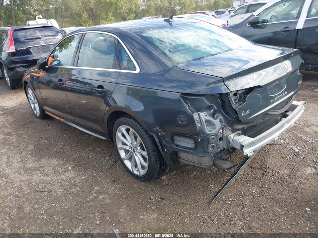 2019 AUDI A4 WAUDNAF43KA007036 Photo 2