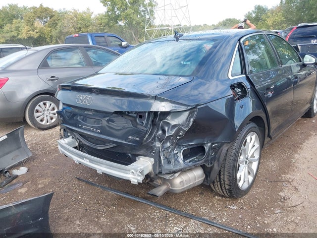2019 AUDI A4 WAUDNAF43KA007036 Photo 5