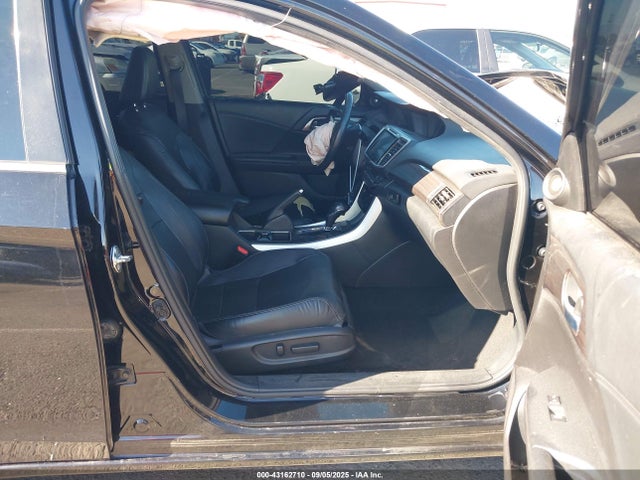 1HGCR2F95GA072676 Honda k24w1