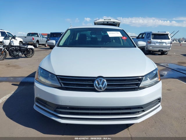 3VW2B7AJXHM397094 Volkswagen 1.4 tsi