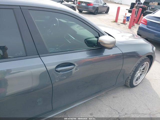 WBA5U9C03LFH35003 BMW M340I