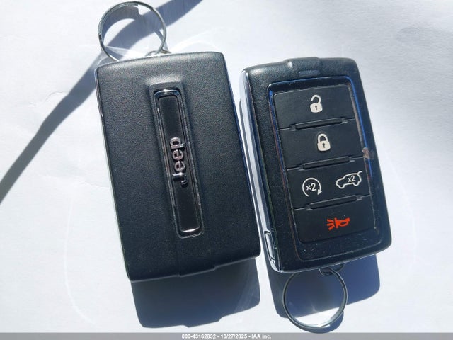 Aukcja sprzedaży 2022 Jeep Grand Cherokee 4xe Limited 4x4, vin: 1C4RJYB69N8760084, numer aukcji: 43162832