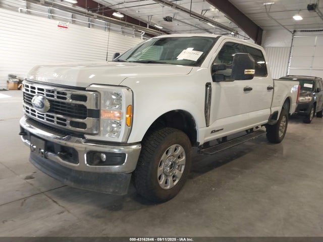 Ford 2024 2024 1FT7W2BTXRED57136 Image 2
