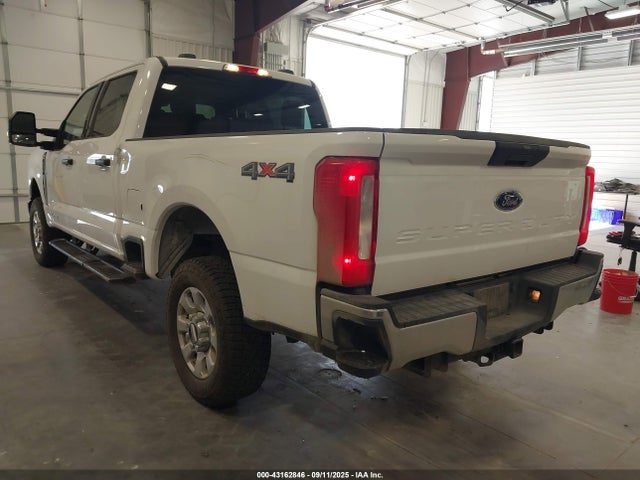 Ford 2024 2024 1FT7W2BTXRED57136 Image 3