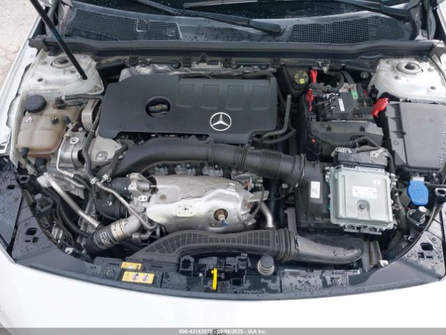 2022 MERCEDES-BENZ A 220 W1K3G4FB3NJ334006 Photo 9