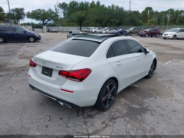 2022 MERCEDES-BENZ A 220 W1K3G4FB3NJ334006 Photo 3