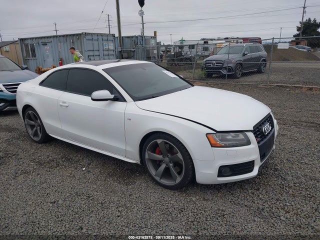 2011 AUDI S5 WAUVVAFR2BA048502 Photo 0