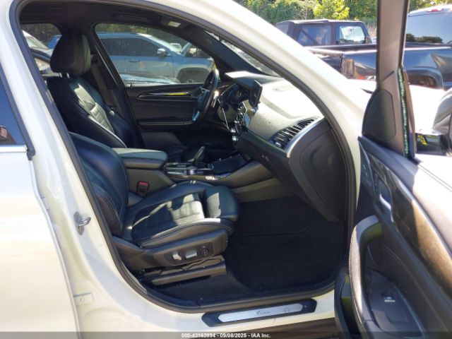 2018 BMW X3 5UXTR9C59JLC69579 Photo 4