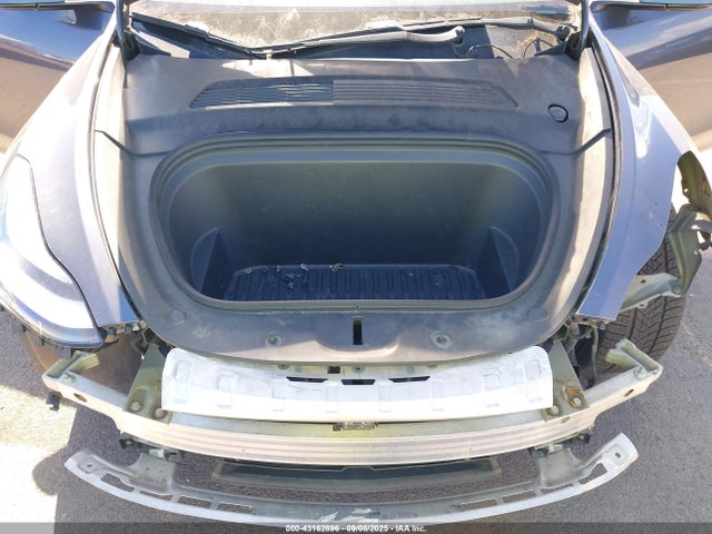 2020 TESLA MODEL Y 5YJYGDEF2LF034353 Photo 9