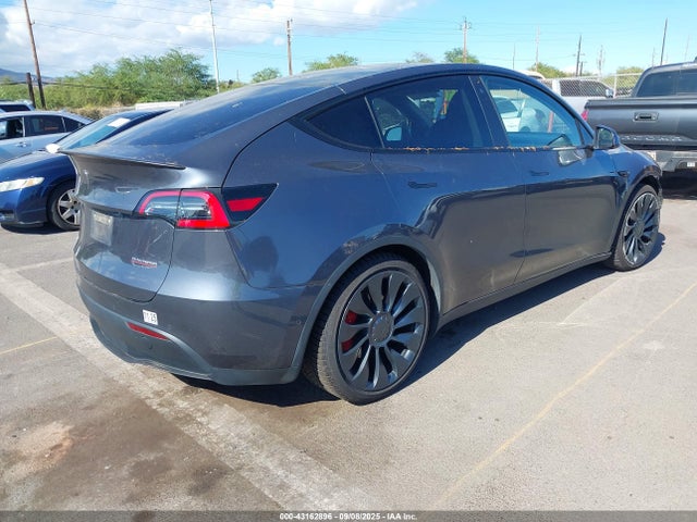 2020 TESLA MODEL Y 5YJYGDEF2LF034353 Photo 3