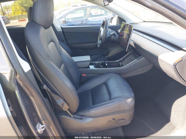 2020 TESLA MODEL Y 5YJYGDEF2LF034353 Photo 4