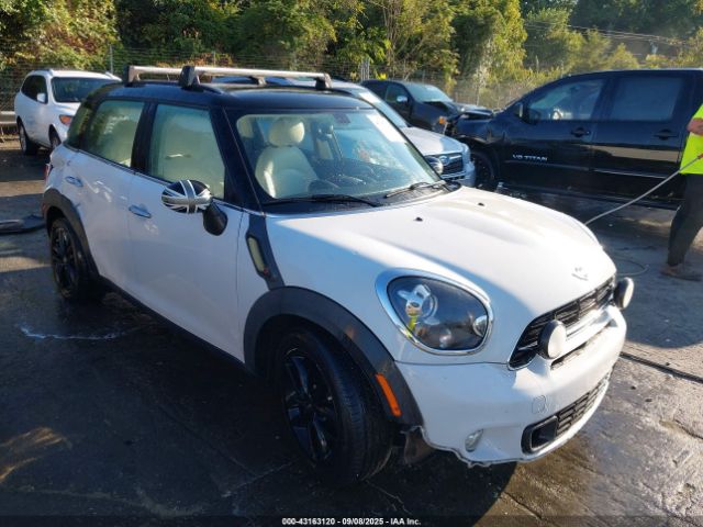 2015 MINI COUNTRYMAN WMWZC3C58FWT03411 Photo 0