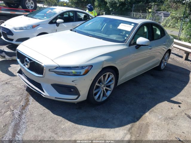2021 VOLVO S60 7JR102FKXMG093505 Photo 1