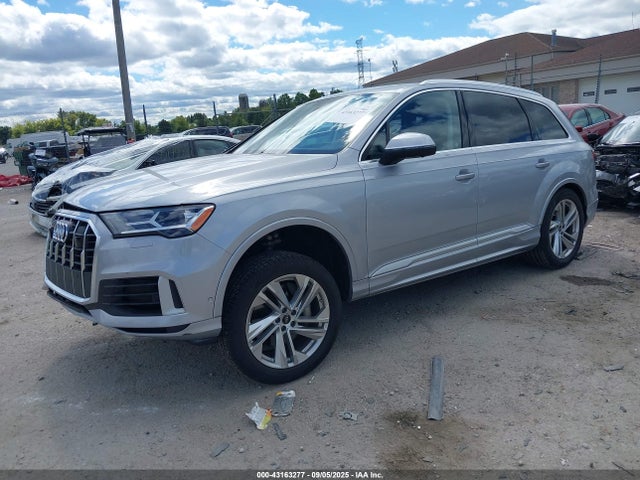 2022 AUDI Q7 WA1VXBF72ND013800 Photo 1