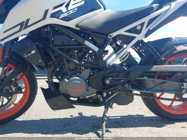 2021 KTM 200 MD2JPC40XMC048678 Photo 8