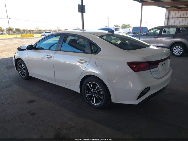 KIA mpi nu 2022 3KPF24AD6NE417151 Image 3