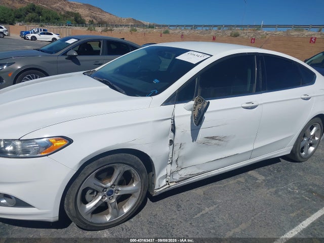 Ford 2016 2016 3FA6P0HD9GR319362 Image 6