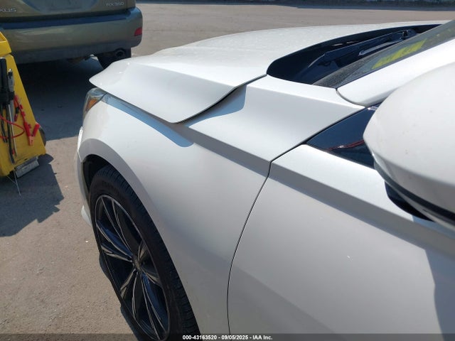 1N4BL4FV1KC116437 Nissan 2019