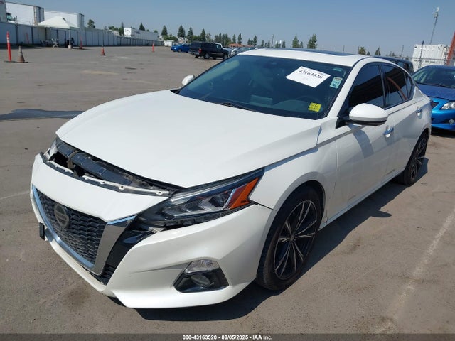 1N4BL4FV1KC116437 Nissan 2019