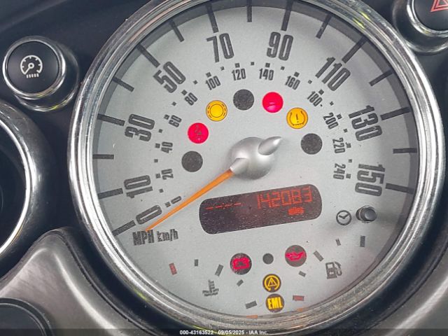 2006 MINI COOPER S WMWRH33516TF85977 Photo 6