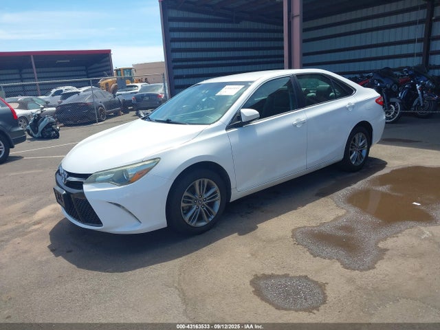 Toyota CAMRY SE 2015 4T1BF1FK4FU104428 Image 2