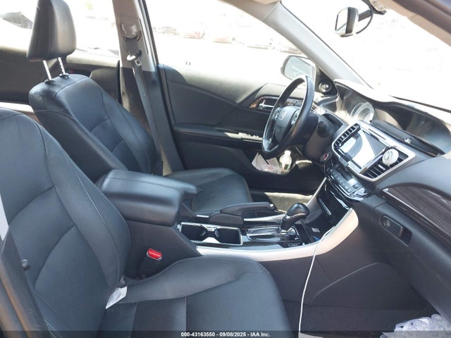 1HGCR2F88HA026493 Honda Accord Ex-l