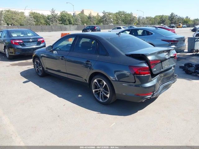 2019 AUDI A4 WAUGMAF47KN021773 Photo 2