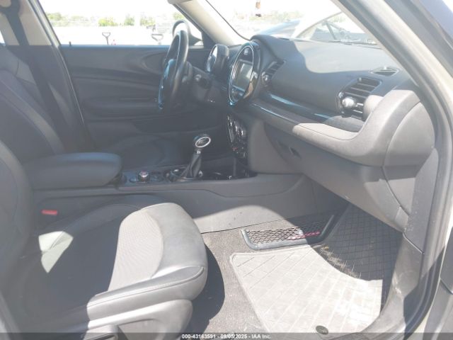 2017 MINI CLUBMAN WMWLN5C30H2E33531 Photo 4