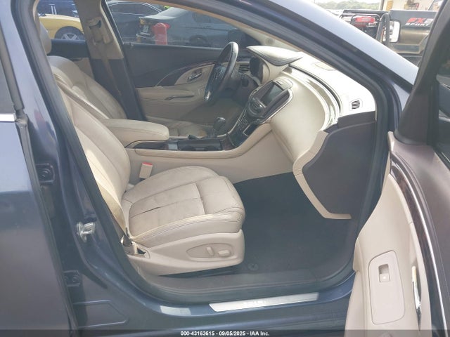 1G4GB5G37EF109870 Buick lfx