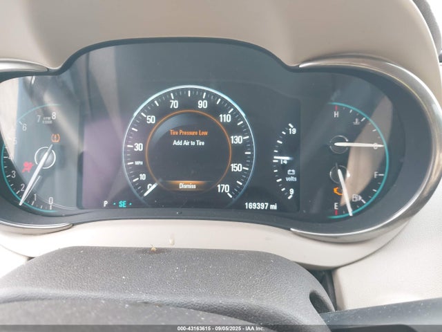 1G4GB5G37EF109870 Buick lfx