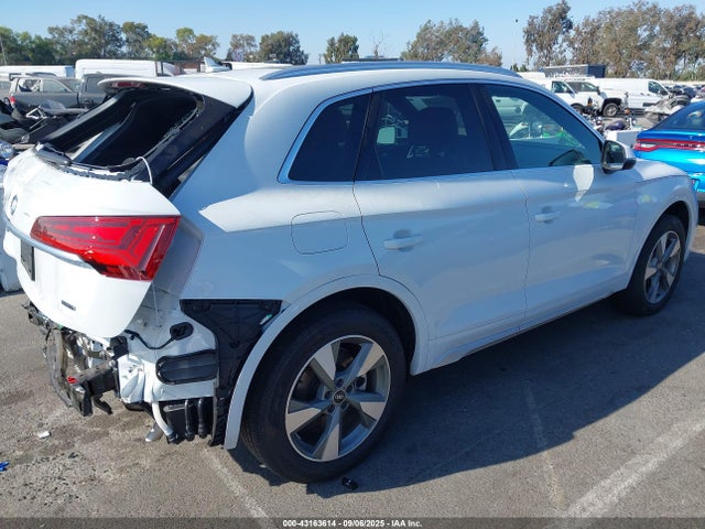 2024 AUDI Q5 WA1ABAFY1R2006810 Photo 3