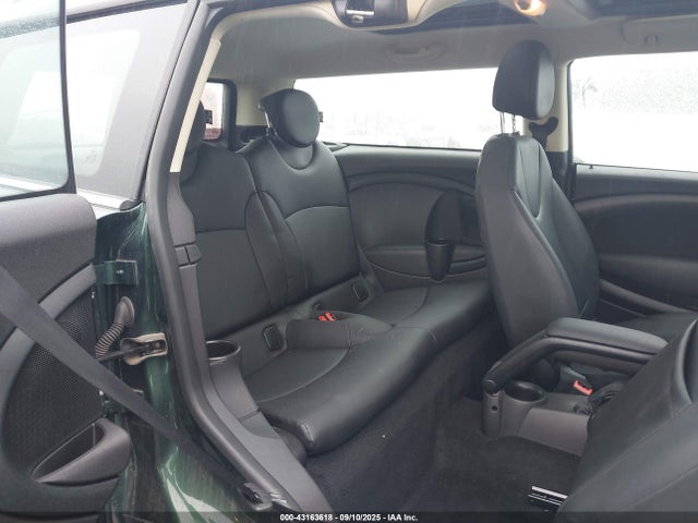 2013 MINI CLUBMAN WMWZF3C55DT489561 Photo 7
