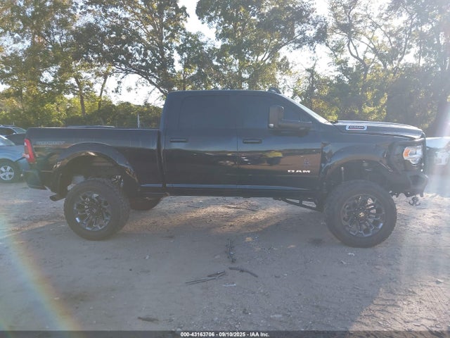 3C6UR5DLXNG169798 RAM 2500 Big Horn 4x4 6&#039;4 Box