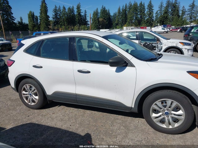 1FMCU0F69LUB26167 Ford Escape