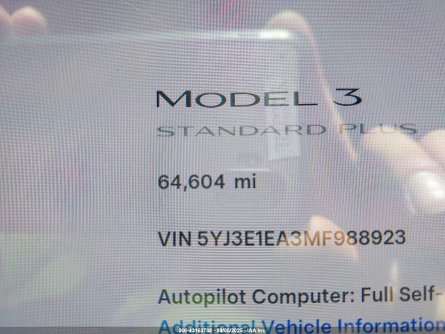 5YJ3E1EA3MF988923 Tesla MODEL 3