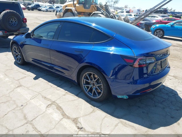 2021 TESLA MODEL 3 5YJ3E1EA3MF988923 Photo 2