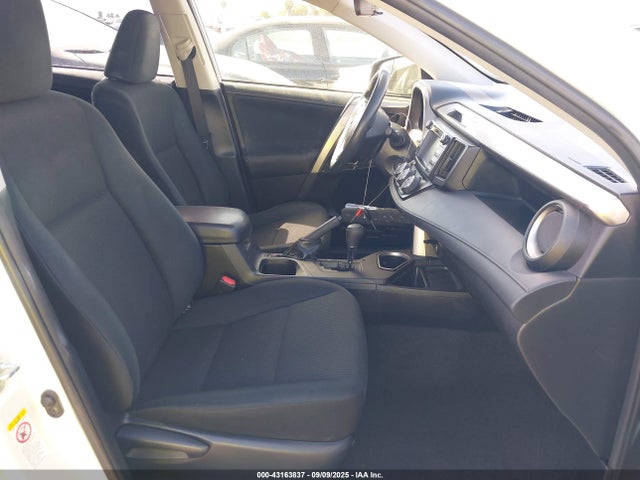 JTMZFREV6JJ205171 Toyota 2ar-fe