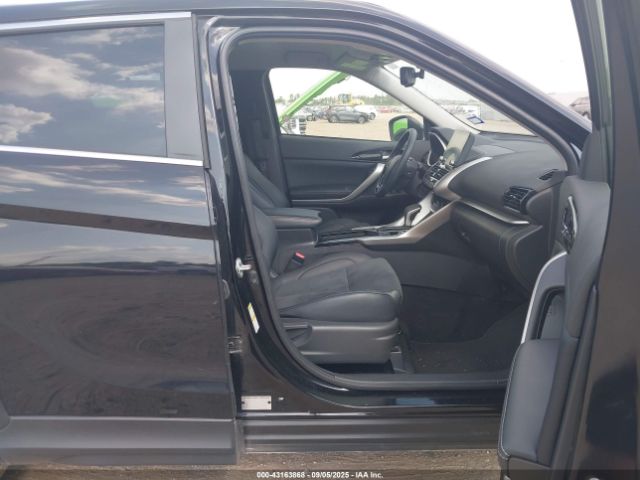 2025 MITSUBISHI ECLIPSE CROSS JA4ATWAA1SZ004072 Photo 4