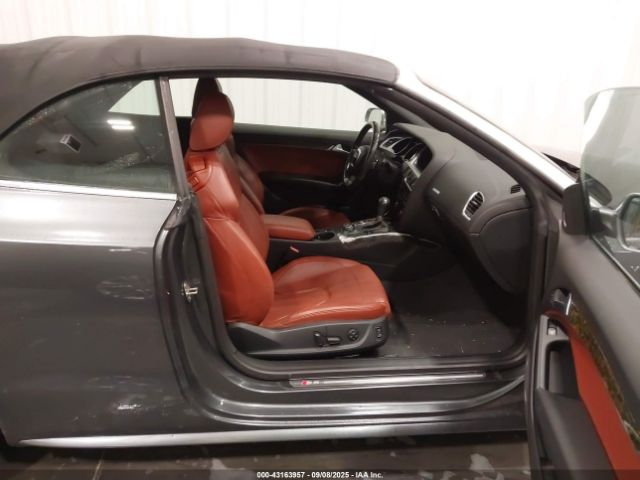 2011 AUDI S5 WAUVGAFH1BN005845 Photo 4