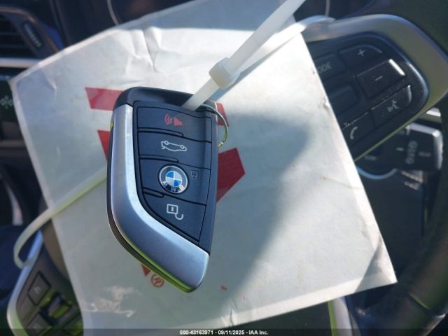 2022 BMW X1 WBXJG7C03N5U62893 Photo 10