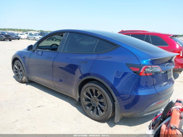 2023 TESLA MODEL Y 7SAYGAEE2PF969953 Photo 2