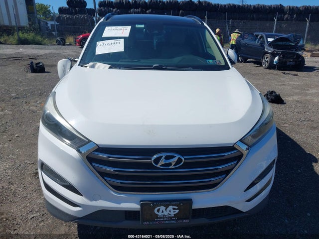 Hyundai 2016 2016 KM8J3CA25GU142839 Image 12
