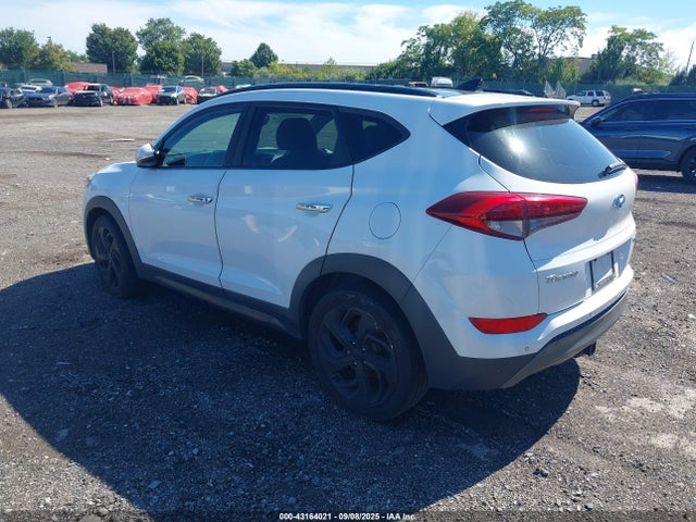 Hyundai 2016 2016 KM8J3CA25GU142839 Image 3